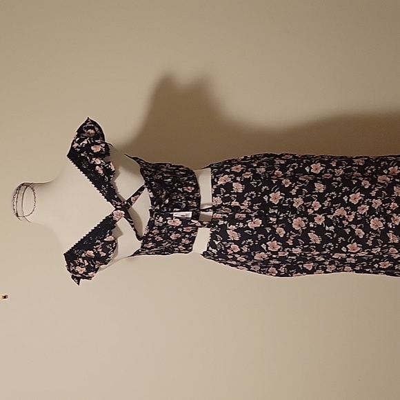 SOLD Free People Bijou Set Black Combo Floral Flutter Top & Maxi Skirt 6 - Picture 4 of 9